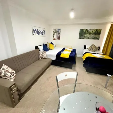 2 Bedrooms Modern Central London Apartment, Full Kitchen, 5 Minutes Tube Station Exterior photo