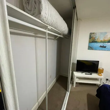 2 Bedrooms Modern Central London Apartment, Full Kitchen, 5 Minutes Tube Station Exterior photo